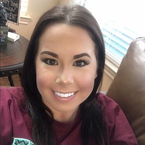 Meet your Posher, Rebekah
