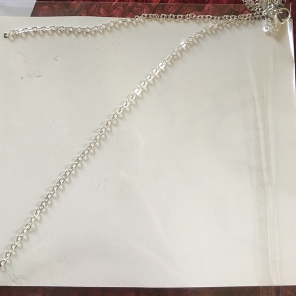 ❤️LAST ONE❤️🐳Silver Anchor Necklace🐬 - Picture 2 of 2