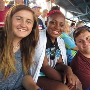 Meet your Posher, Bethany