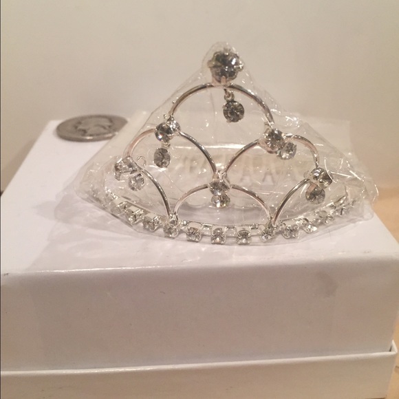 Little tiara