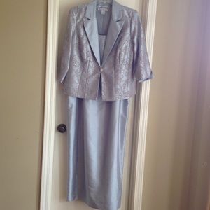 Mother-of-the-Bride/Evening Dress