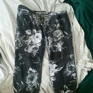 Sz 15 Mossimo Supply CO Floral Skinny Jeans