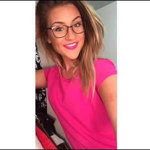 Meet your Posher, Amber