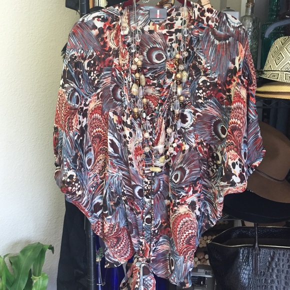 3/4 sleeve loose blouse - Picture 1 of 3