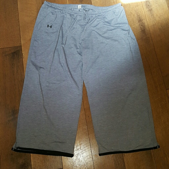 Under Armour capris