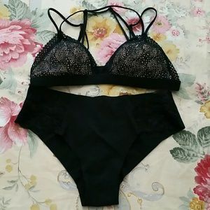 brandnew victoria secret bralette