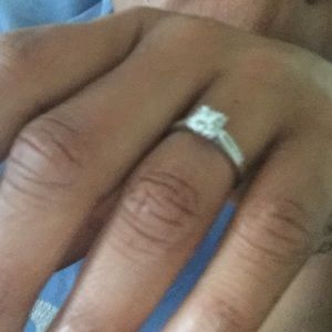 Meet your Posher, Latoya