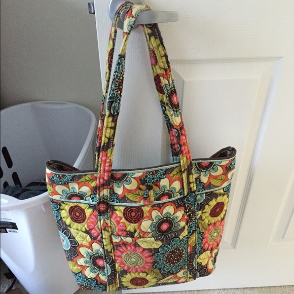 Vera Bradley tote