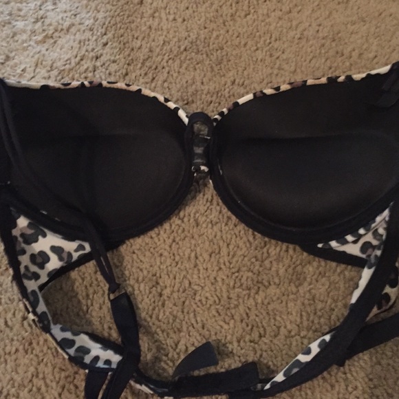 Push-up bra - Picture 2 of 2