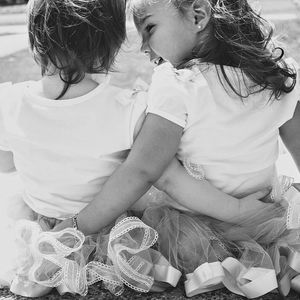 Meet your Posher, Cassandra n micah