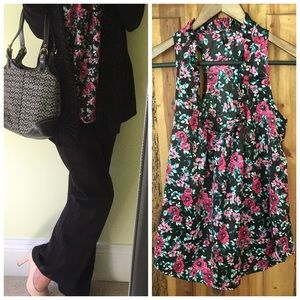 ⚡️⚡️Floral dressy tank⚡️⚡️