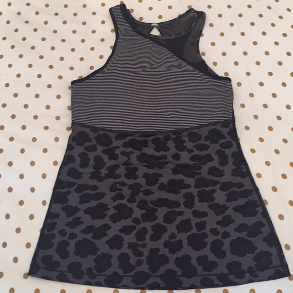 lululemon athletica Tops - Lululemon Tank/Bra