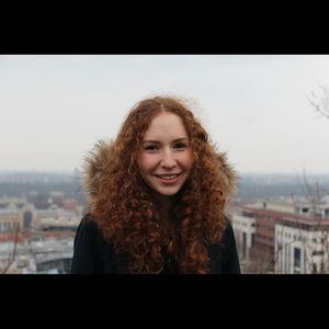 Meet your Posher, Fanni