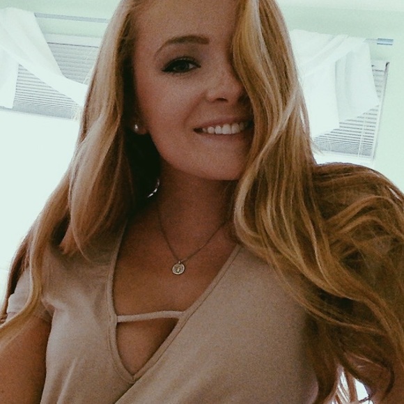 Meet your Posher, Megan - Picture 1 of 1