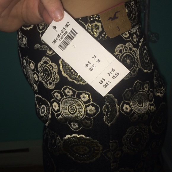 HOLLISTER SHORTS ! - Picture 4 of 4