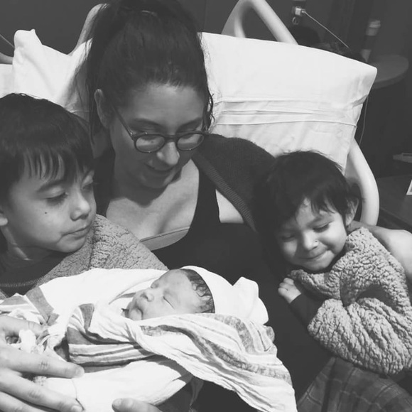 Meet the Posher: Elisa - Picture 3 of 4