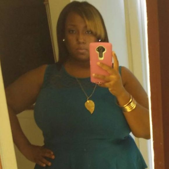 Meet your Posher, Tanisha - Picture 1 of 1