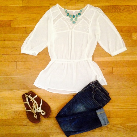 NWOT gorgeous white top!