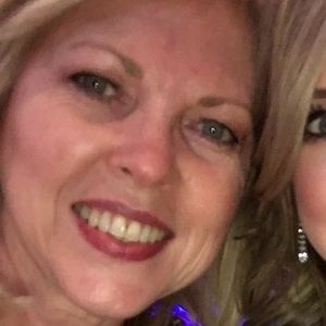 Meet your Posher, Arlene