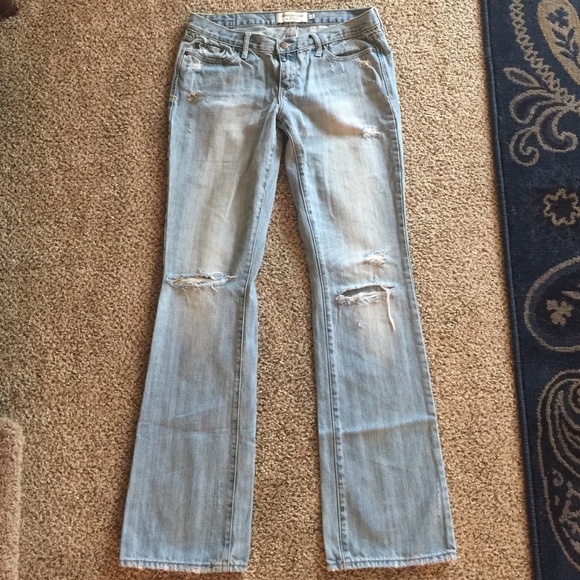Abercrombie & Fitch ripped jeans