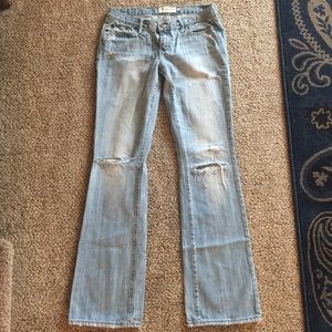Abercrombie & Fitch ripped jeans