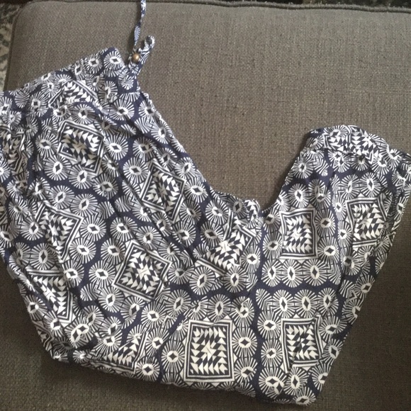 Old Navy Pants - Old Navy navy and white patterned soft pants