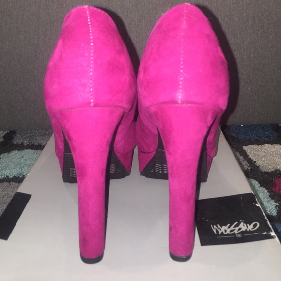 Platform Heels - Picture 2 of 4