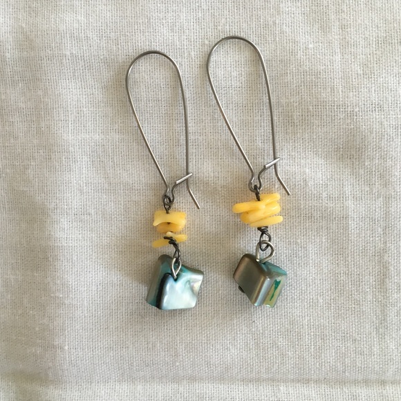 Abalone earrings✨bundle for discount - Picture 1 of 1