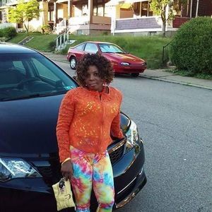 Meet your Posher, Brenda