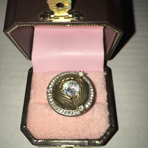 Juicy Couture Petal and Stone Ring One Size