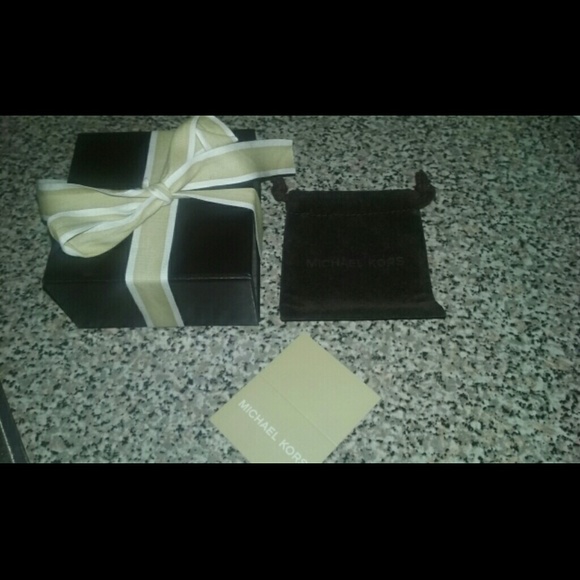 Michael Kors jewelry box and pouch