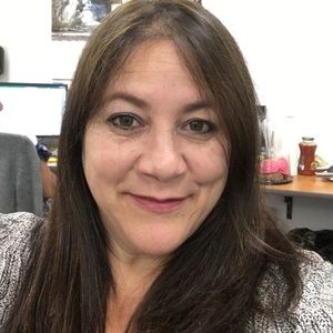 Meet your Posher, Renee