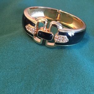 Stella & Dot Duchess Bangle