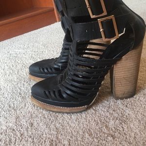 Jeffrey Cambell black heals
