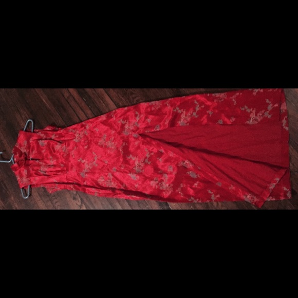 Red silky Asian inspire dress 3/4