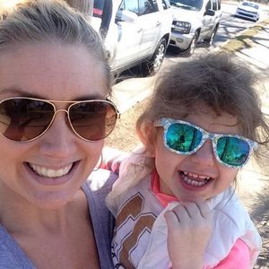 Meet your Posher, Kelsey