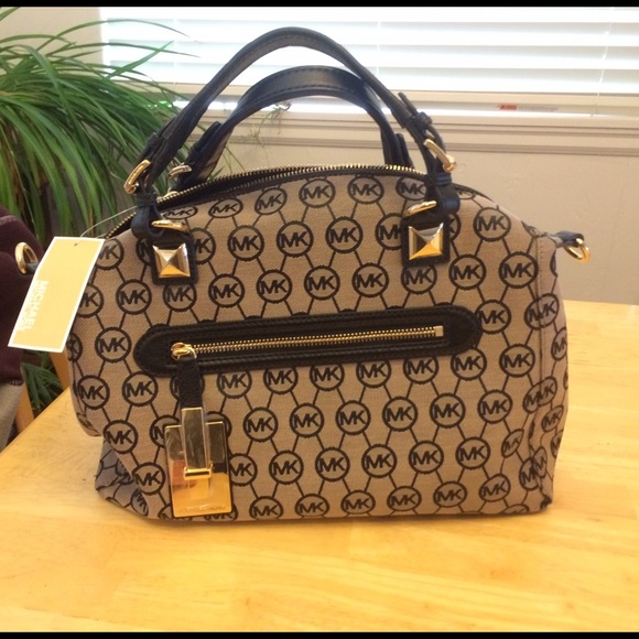 SOLD🔥FINAL PRICE🔥NWT Michael Kors Calista - Picture 2 of 4