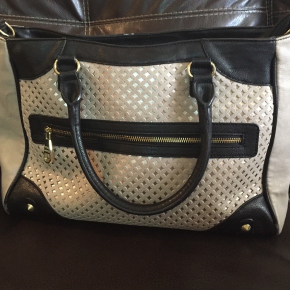 Steve Madden purse