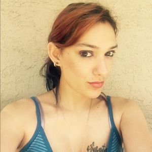 Meet your Posher, Megan