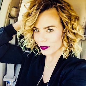 Meet your Posher, Jackie