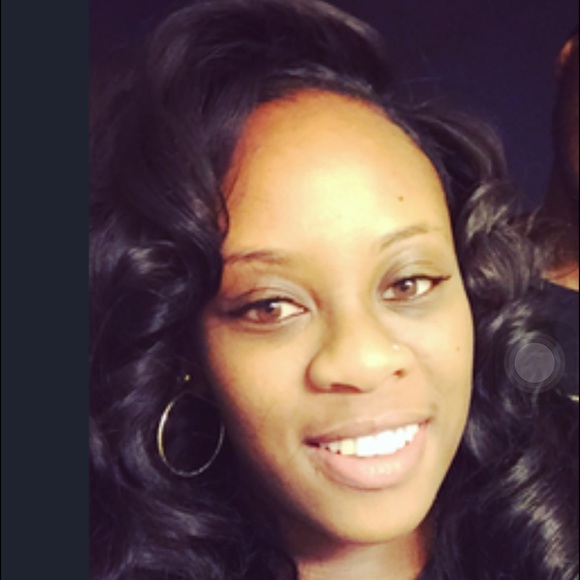 Meet your Posher, Monee'