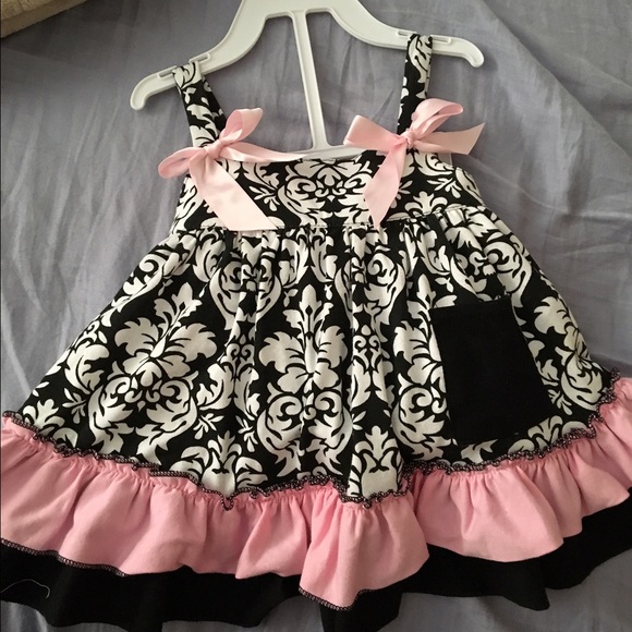 Baby dress and bloomer
