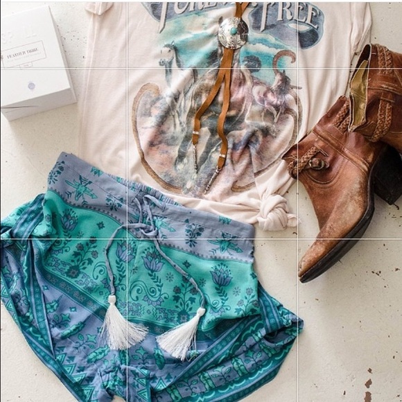 Spell desert wanderer shorts!!