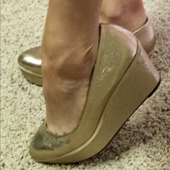 Anthropologie Pilcro and the Letterpress Gold Shoe