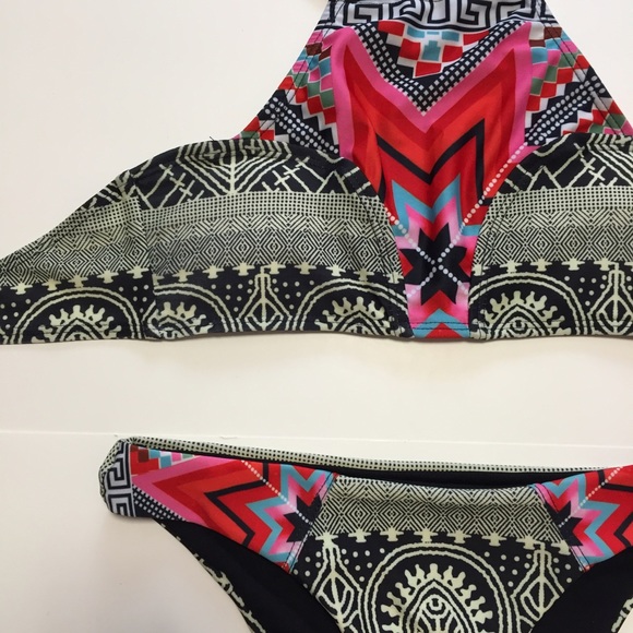 Aztec print bikini - Picture 2 of 3