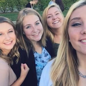 Meet your Posher, Molly