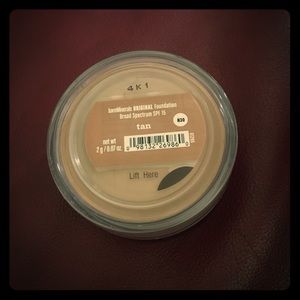 BareMinerals Foundation