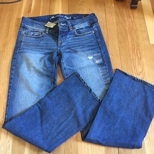 🆕 American Eagle - Slim Boot Jeans