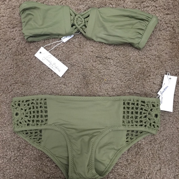 Frankies Bikinis Koa Bottom & Mary Jane Top NWT!