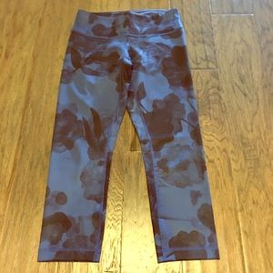 🍋Lululemon Crops/Leggings